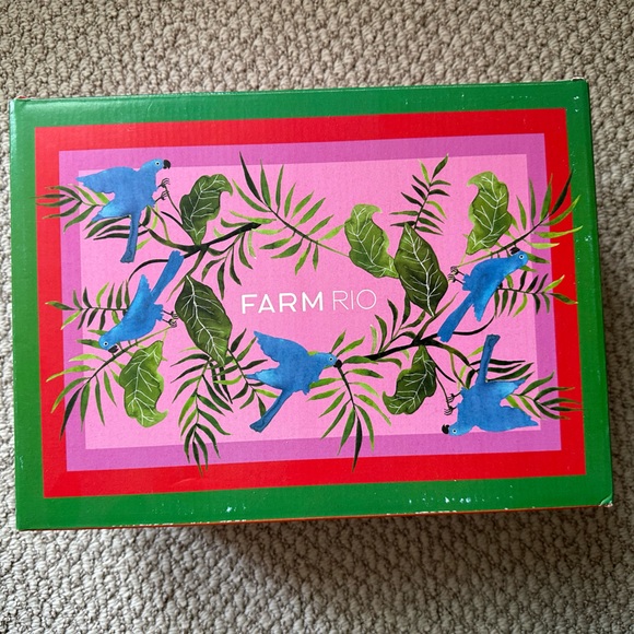 NWT: Farm Rio Mules - Picture 2 of 10